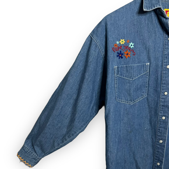 Vintage 90's Pepe Jeans London Women's Embroidered Floral Denim Shirt Size Small - Picture 4 of 12